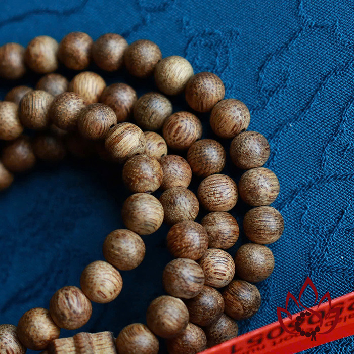 Vòng Trầm Hương 108 Hạt | 6 ly | Trầm Tốc Kiến Tự Nhiên Lâu Năm